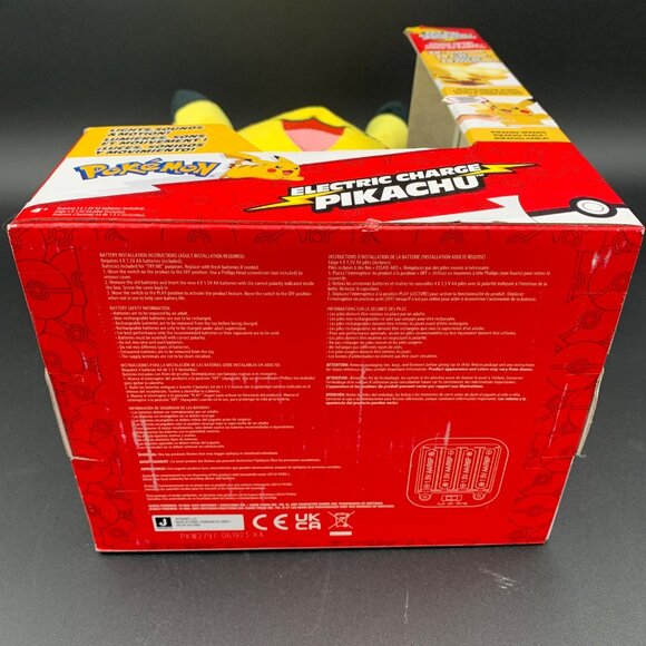 Pokémon Electric Charge Pikachu Interactive Plush Toy 10" Lights & Sounds New - Picture 6 of 6